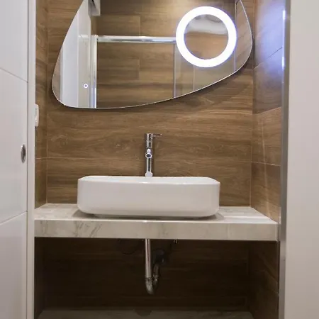 Apartman Le Terrazze 4 *